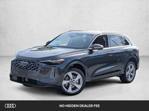Used 2025 Audi Q5 Premium Plus AWD/4WD image 1