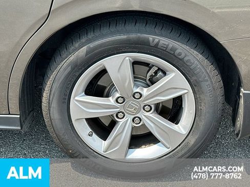 Used 2020 Honda Odyssey EX-L image 22