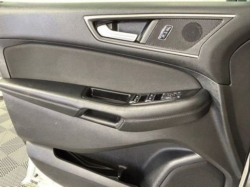 Used 2016 Ford Edge SEL AWD/4WD image 28