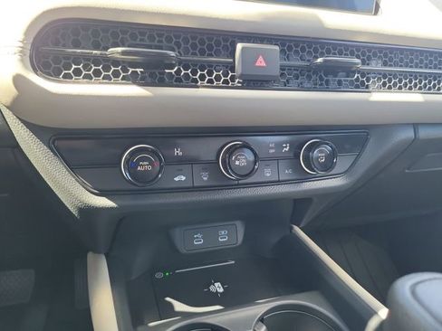 Certified 2026 Honda HR-V LX image 20