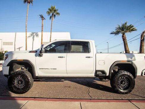 Used 2021 GMC Sierra 3500 Denali w/ Denali Ultimate Package image 7