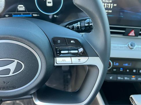 New 2026 Hyundai Elantra Limited FWD image 33