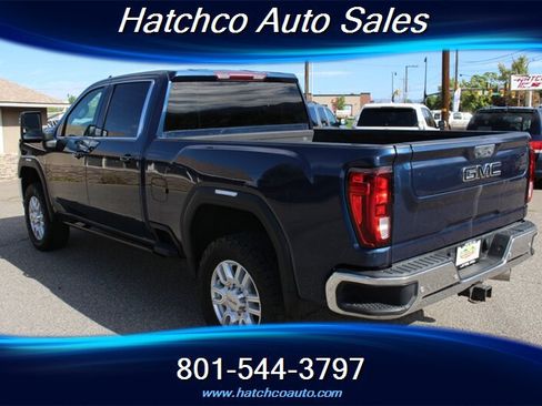 Used 2021 GMC Sierra 2500 SLE w/ SLE Value Package; AWD/4WD image 3