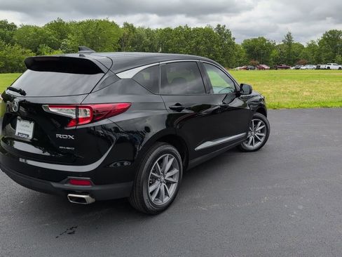 Used 2023 Acura RDX AWD w/ Technology Package image 5