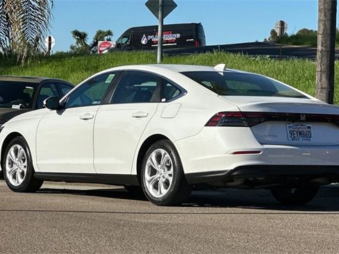 Certified 2023 Honda Accord LX image 8