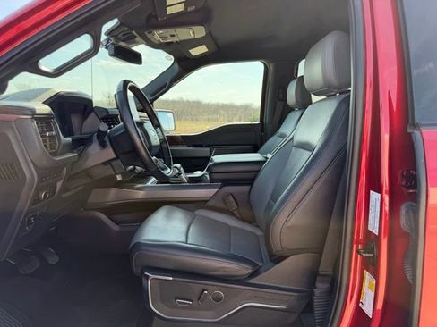 Used 2023 Ford F150 Lightning Lariat image 26