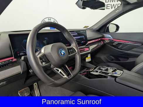 Certified 2026 BMW 550e xDrive 550e xDrive image 13