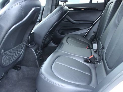 Used 2018 BMW X1 sDrive28i FWD image 32
