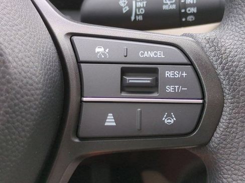 New 2027 Honda HR-V LX image 22