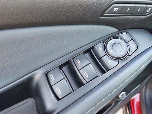 Used 2024 Buick Enclave Premium image 22