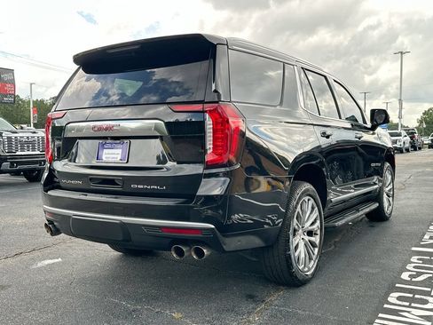 Used 2022 GMC Yukon Denali AWD/4WD image 7