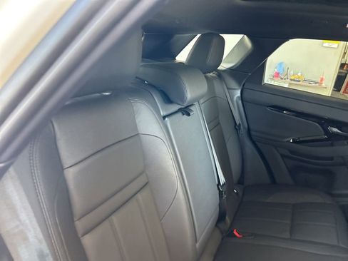 Used 2026 Land Rover Range Rover Evoque S AWD/4WD image 33