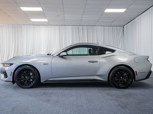 Certified 2024 Ford Mustang GT Premium RWD image 5