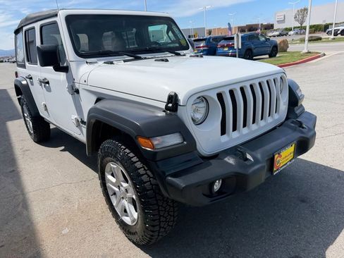 Used 2023 Jeep Wrangler Unlimited Sport AWD/4WD image 7