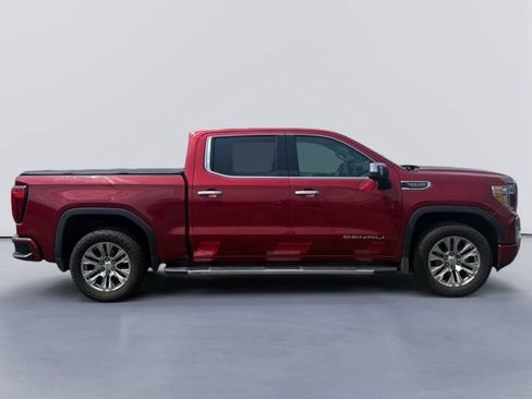 Used 2019 GMC Sierra 1500 Denali w/ Driver Alert Package II AWD/4WD image 2