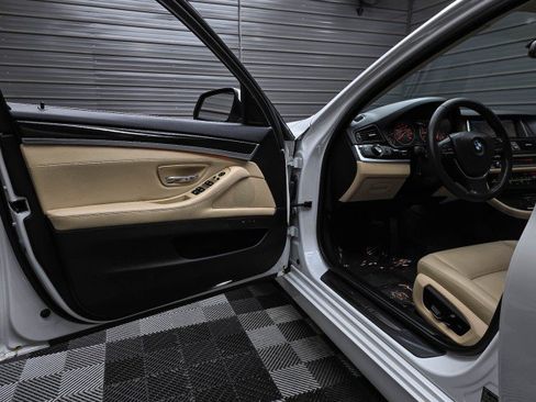 Used 2016 BMW 528i Sedan RWD image 34