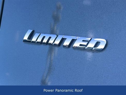 Used 2023 Toyota Tundra Limited AWD/4WD image 36