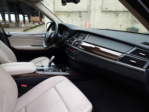 Used 2011 BMW X5 xDrive35i AWD/4WD image 70