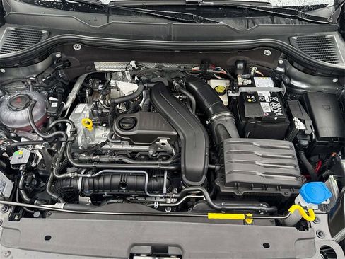 New 2026 Volkswagen Taos SEL AWD/4WD image 10