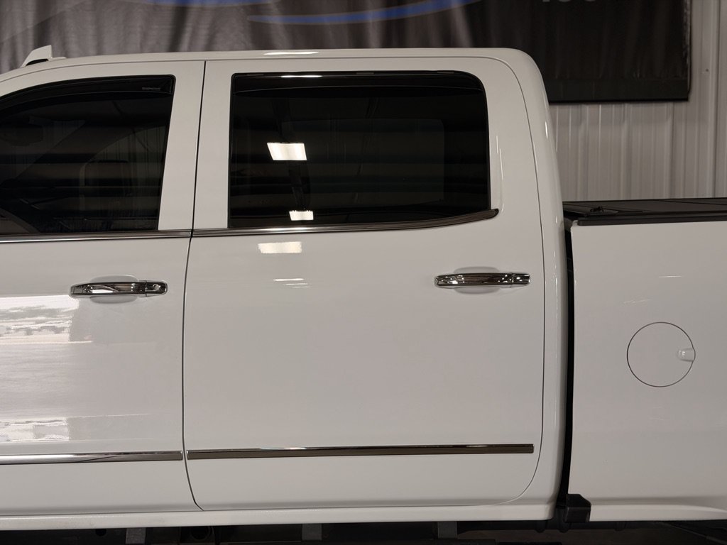 Used 2016 GMC Sierra 2500 Denali w/ Driver Alert Package AWD/4WD image 35
