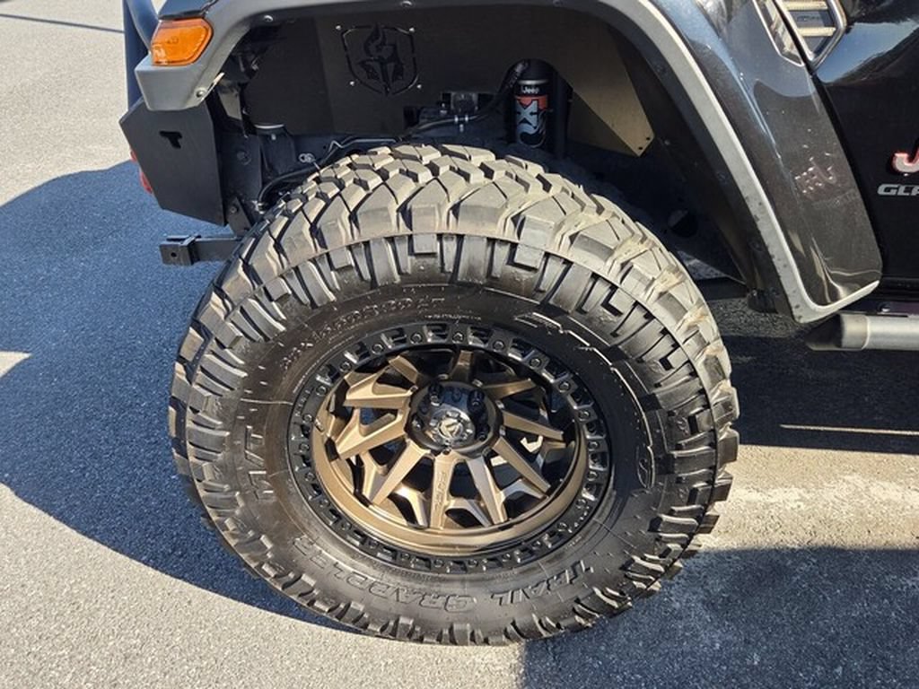 Used 2021 Jeep Gladiator Mojave AWD/4WD image 4