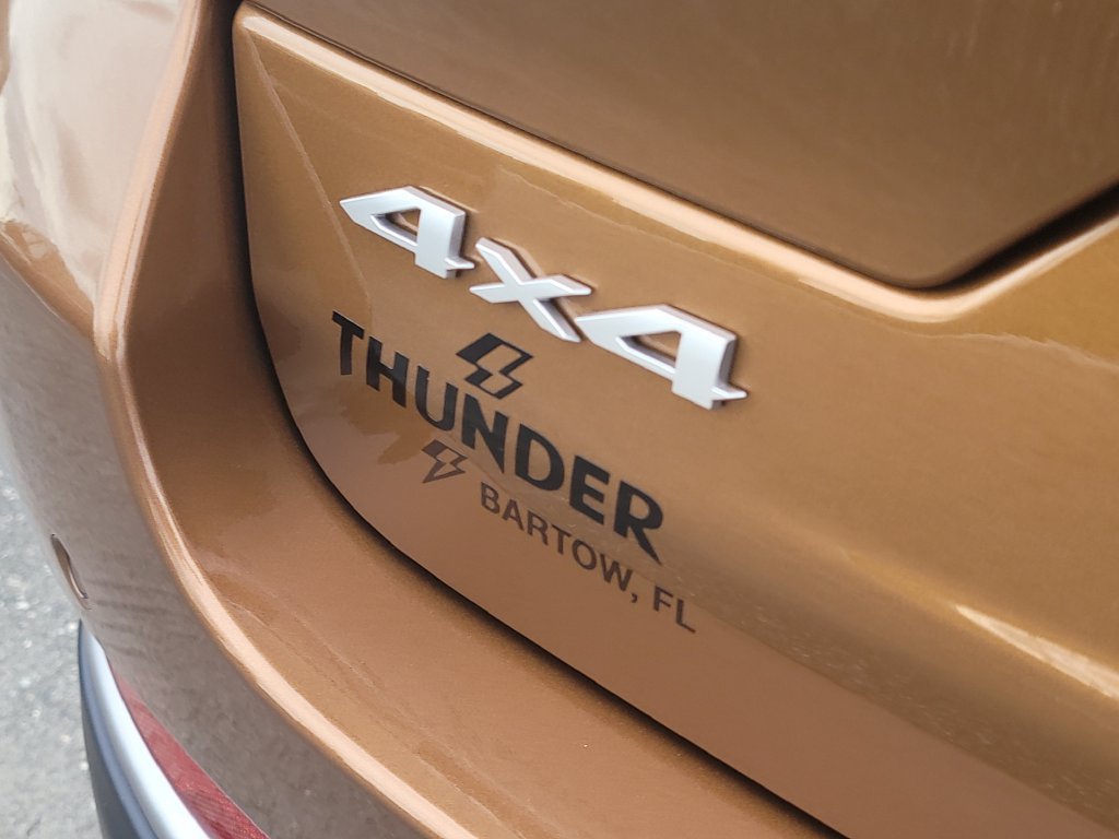 New 2027 Jeep Grand Cherokee Limited AWD/4WD image 8