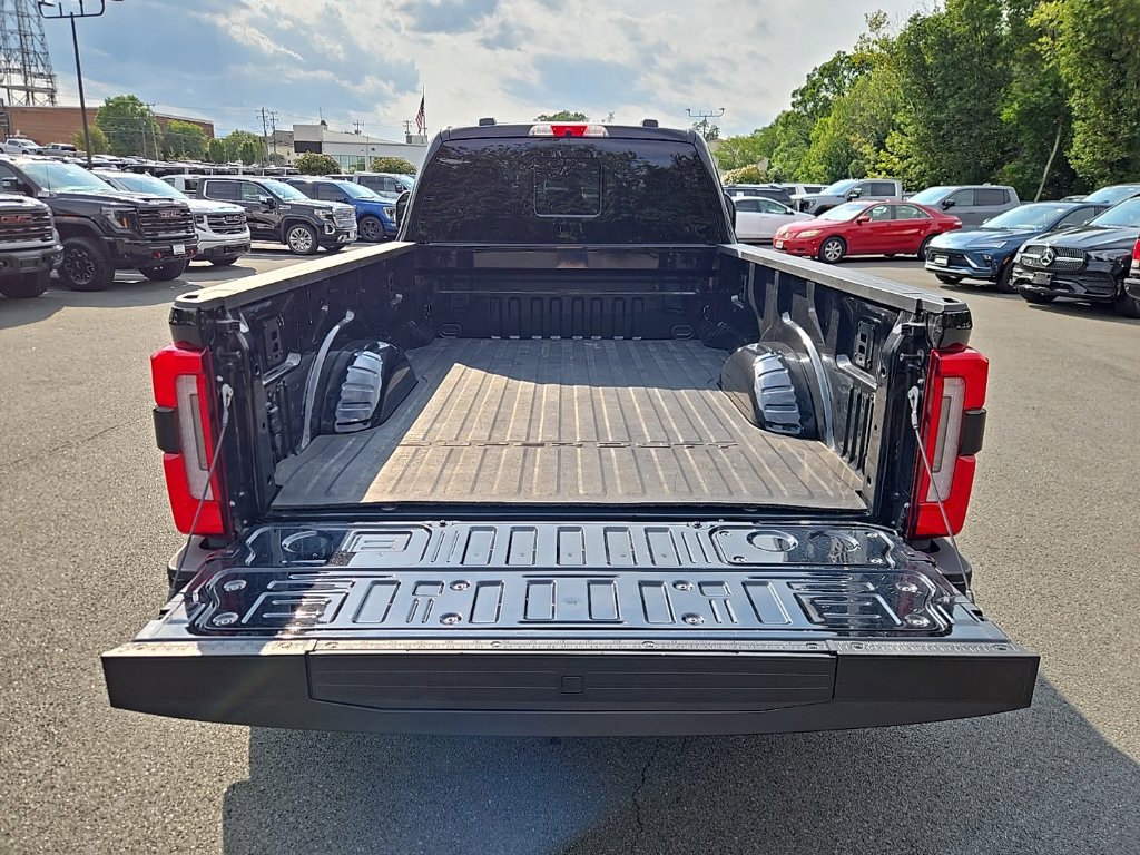 Used 2026 Ford F450 Platinum w/ FX4 Off-Road Package AWD/4WD image 62