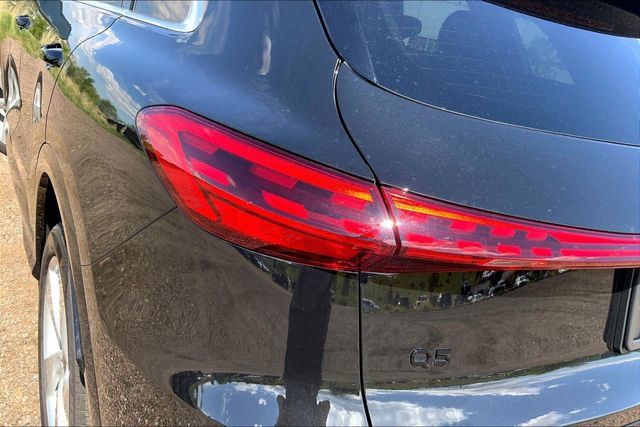 Certified 2025 Audi Q5 Premium Plus w/ Premium Plus AWD/4WD image 29