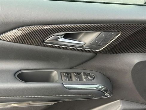 New 2026 Chevrolet Traverse High Country w/ LPO, Floor Liner Package image 12