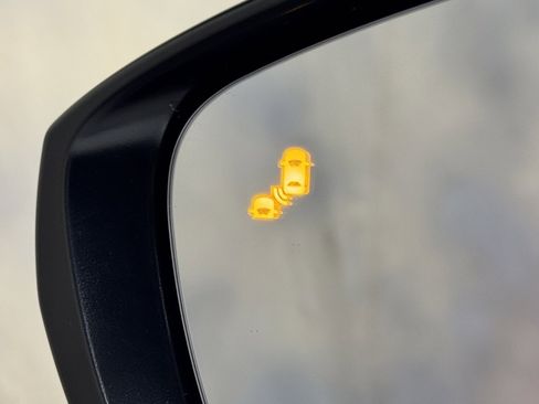 Used 2025 Honda Civic Sport image 16