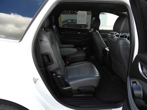Used 2022 Buick Enclave Essence w/ Trailering Package, 5000 lbs. FWD image 34