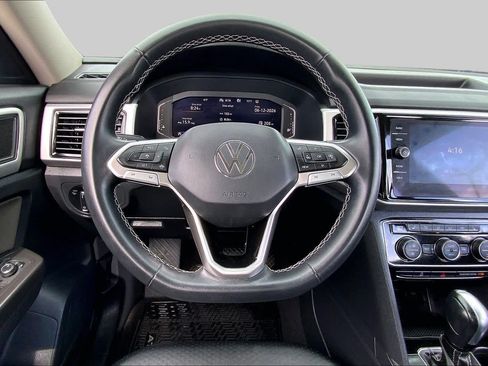 Used 2022 Volkswagen Atlas SE AWD/4WD image 6