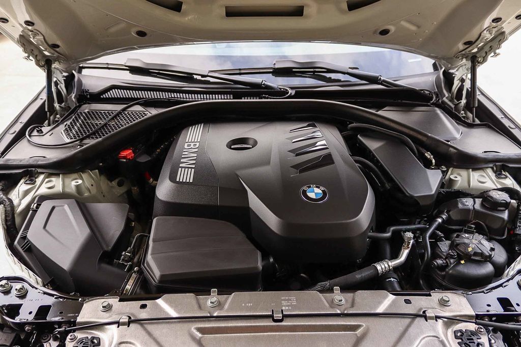 Used 2026 BMW 330i Sedan w/ Convenience Package RWD image 31