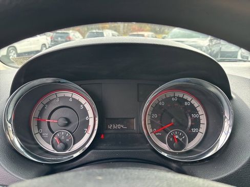 Used 2016 Dodge Grand Caravan SE w/ Quick Order Package 29E SE image 16