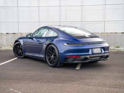 Certified 2024 Porsche 911 Carrera GTS RWD image 3