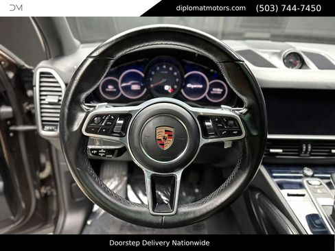 Used 2019 Porsche Cayenne image 29