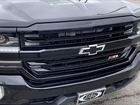 Used 2016 Chevrolet Silverado 1500 LTZ Z71 w/ LTZ Plus Package AWD/4WD image 32