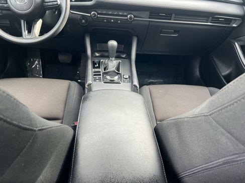 Used 2024 MAZDA MAZDA3 s image 18