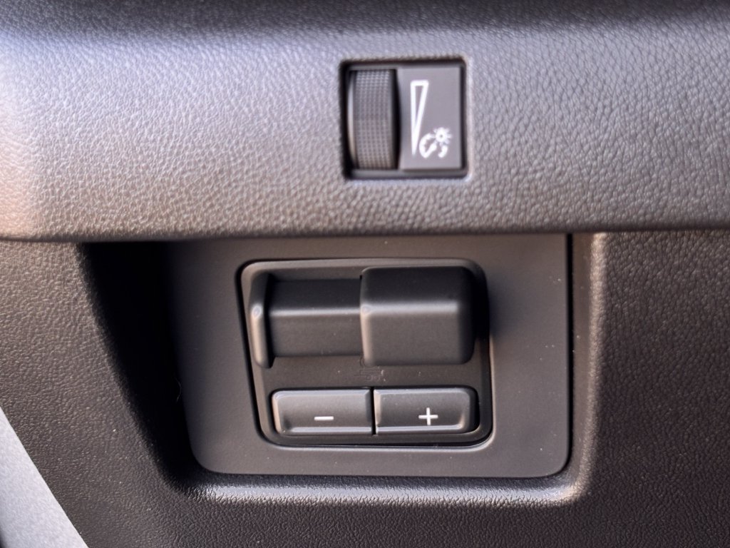 New 2026 Chevrolet Colorado LT w/ LT Convenience Package RWD image 18