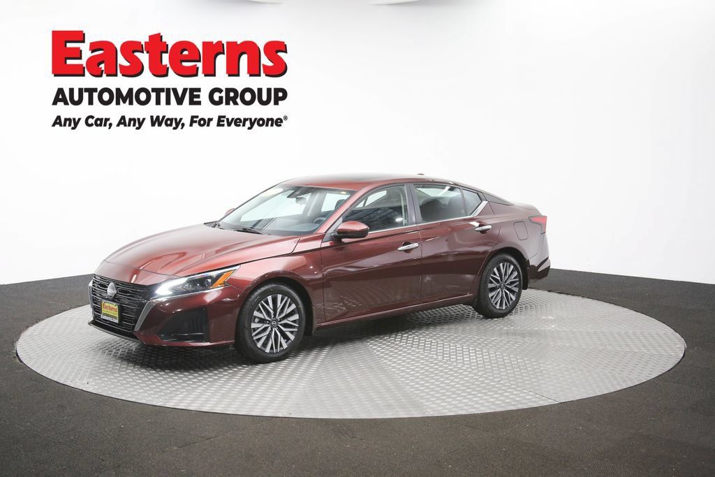 Used 2023 Nissan Altima 2.5 SV w/ SV Premium Package FWD image 62