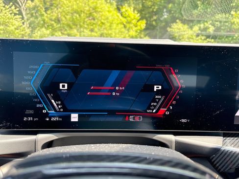 Used 2025 BMW M2 RWD image 6
