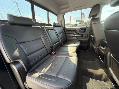 Used 2017 GMC Sierra 1500 Denali w/ Denali Ultimate Package AWD/4WD image 42
