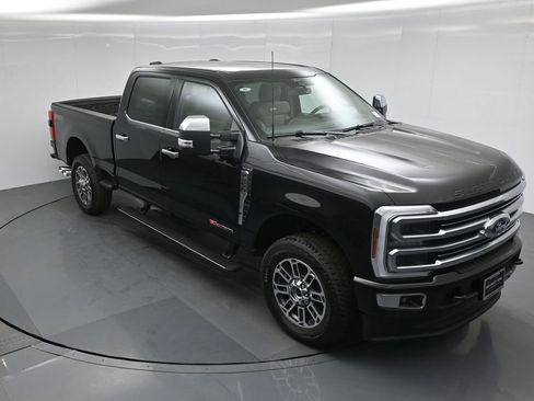 New 2026 Ford F250 Platinum AWD/4WD image 37
