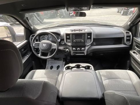 Used 2024 RAM 2500 Tradesman w/ Chrome Appearance Group AWD/4WD image 44