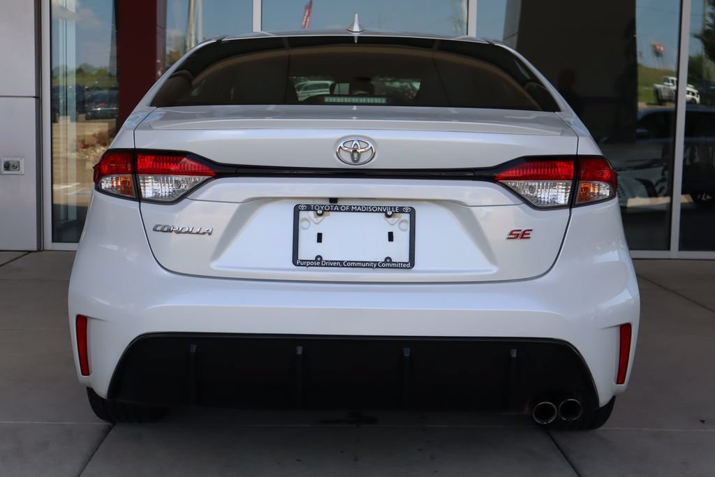 Used 2024 Toyota Corolla SE FWD image 7