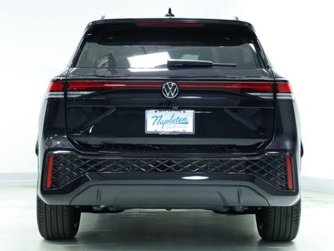 New 2026 Volkswagen Tiguan SE R-Line FWD image 7