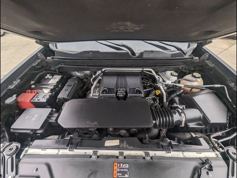 Used 2024 Chevrolet Colorado Trail Boss w/ Advanced Trailering Package image 19