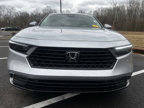 Used 2025 Honda Accord EX-L image 3