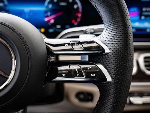 New 2026 Mercedes-Benz GLS 450 4MATIC image 25
