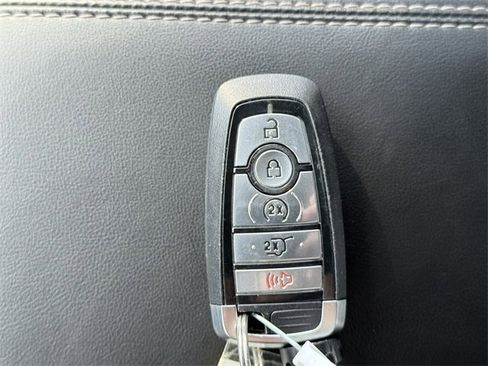 Certified 2023 Ford Explorer XLT w/ Equipment Group 202A image 15